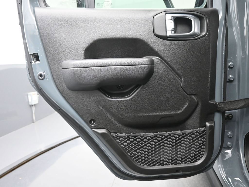 Used 2025 Jeep Wrangler Unlimited Rubicon 4xe w/ Safety Group image 14