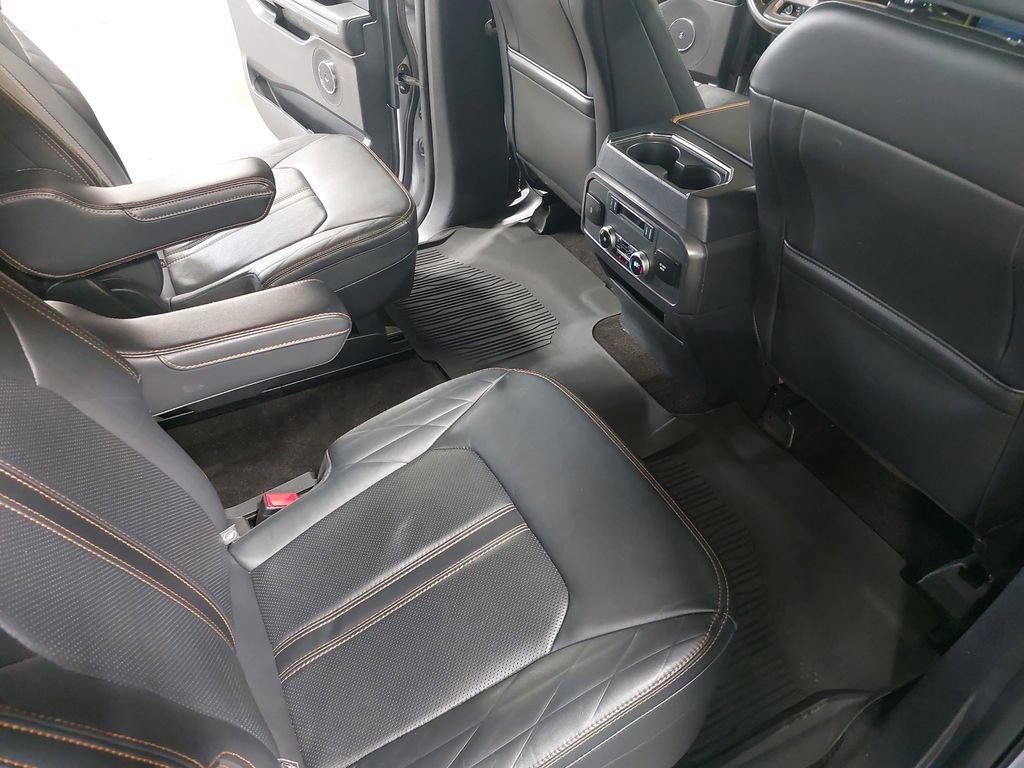 Used 2023 Ford Expedition Max Platinum AWD/4WD image 11