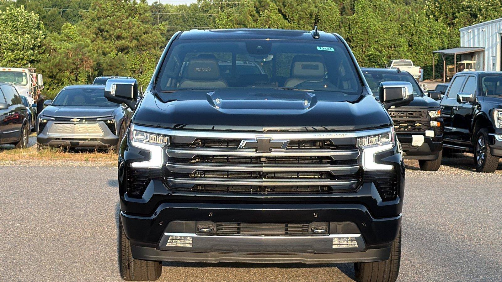New 2026 Chevrolet Silverado 1500 High Country AWD/4WD image 2