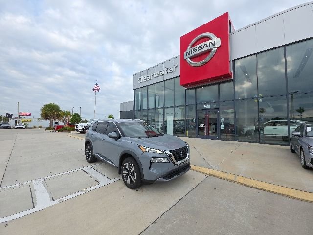 Used 2023 Nissan Rogue SL FWD image 1