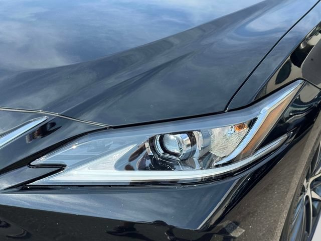 Used 2023 Lexus ES 350 w/ Premium Package FWD image 11