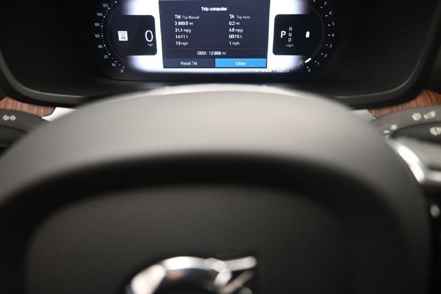 Used 2023 Volvo S60 B5 Plus FWD image 9