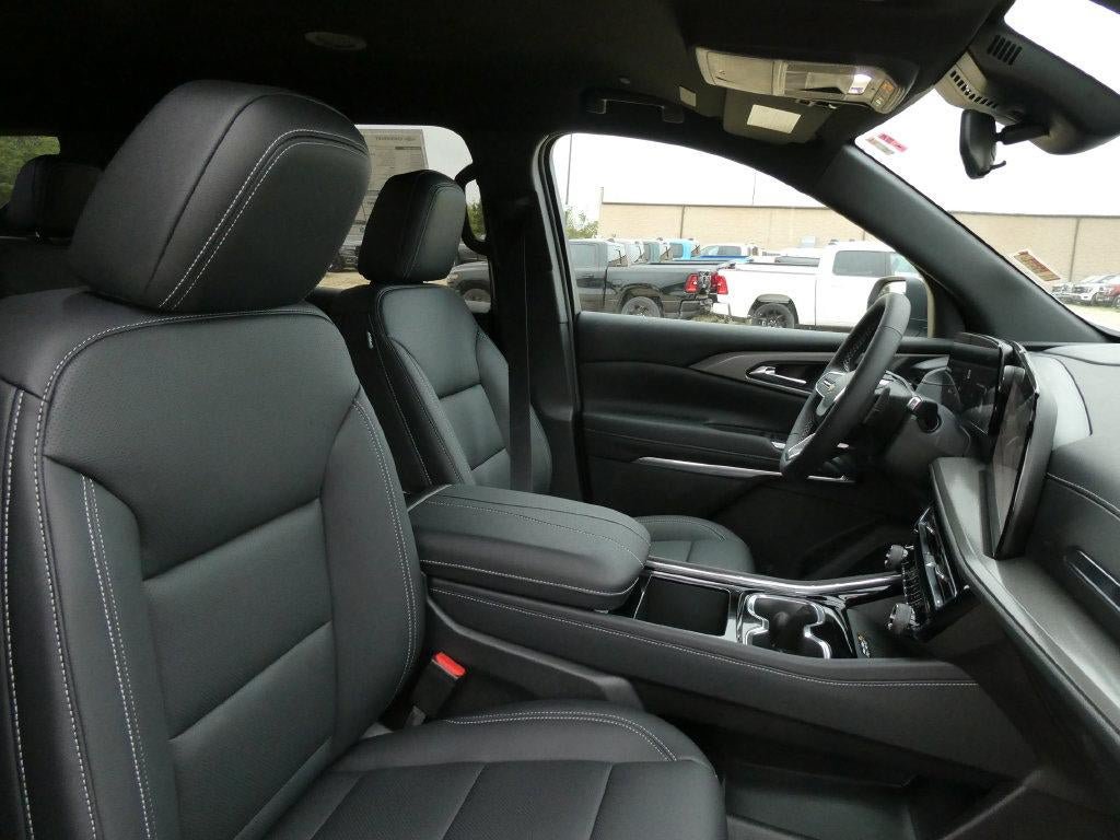 New 2027 Chevrolet Traverse LT AWD/4WD image 9