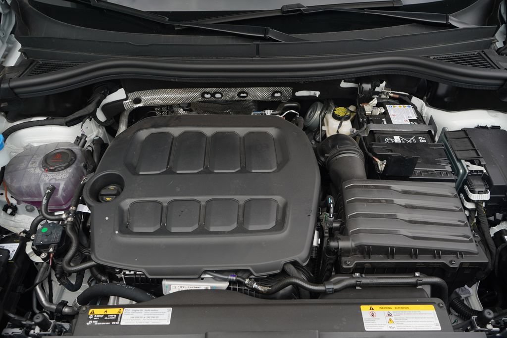 New 2026 Volkswagen Tiguan SE AWD/4WD image 12