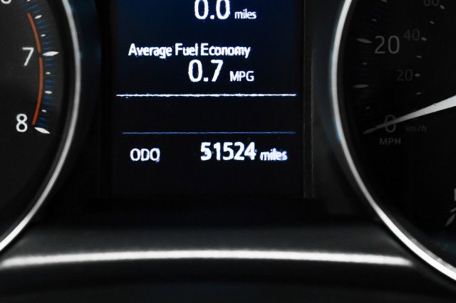 Used 2019 Toyota C-HR LE image 18