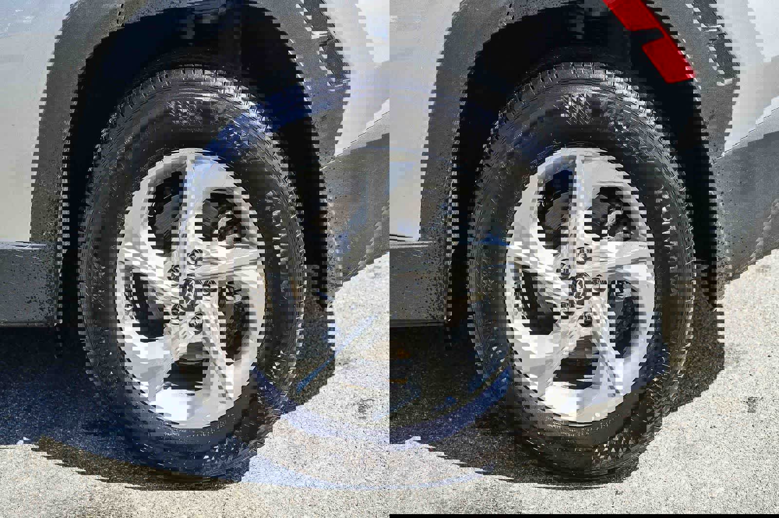 Used 2023 Hyundai Tucson SE image 7