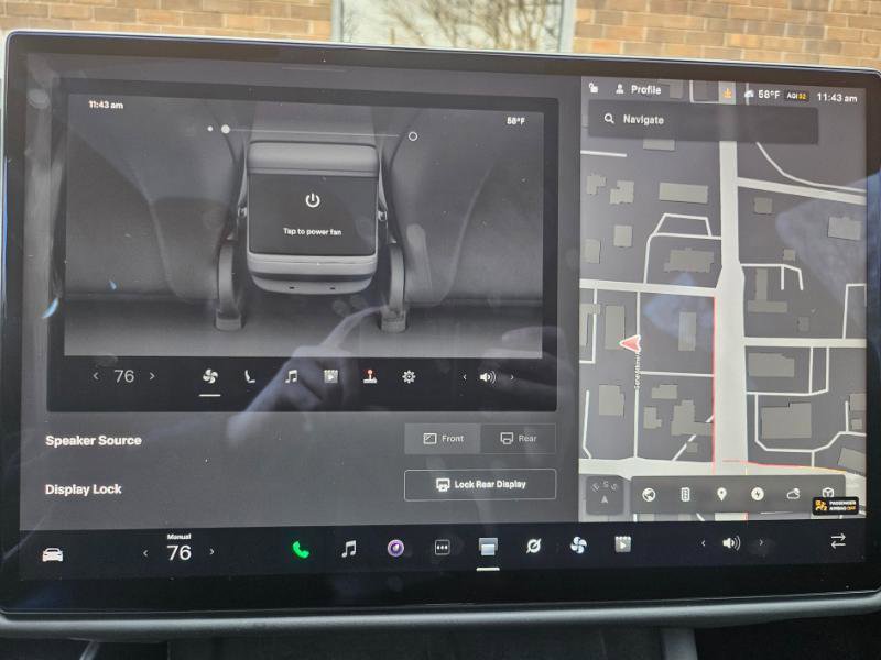 Used 2024 Tesla Model S Plaid AWD/4WD image 44