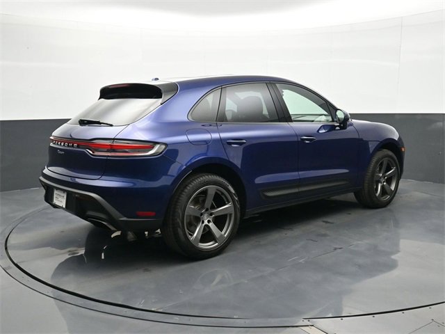 Used 2025 Porsche Macan image 23