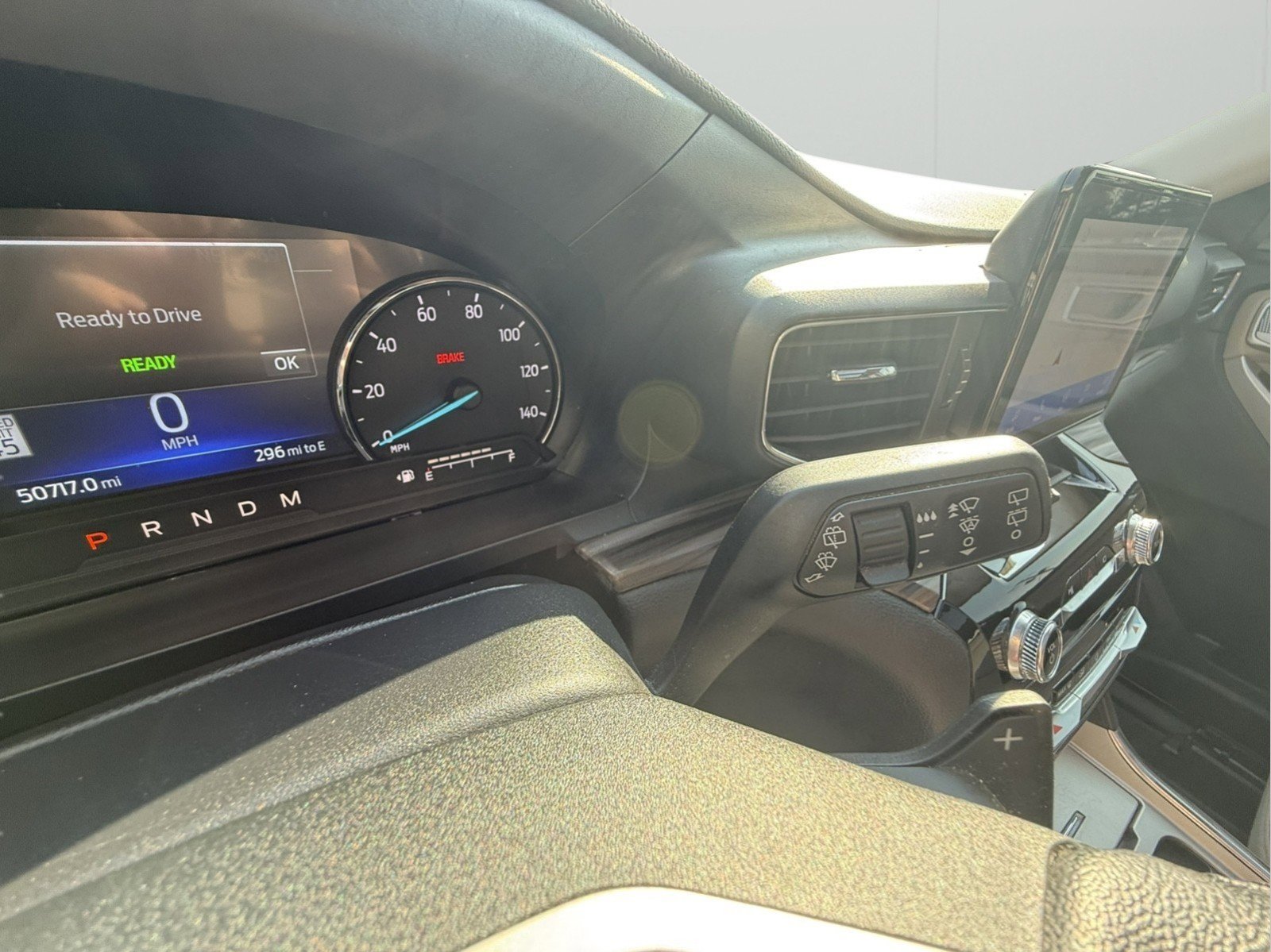 Used 2021 Ford Explorer Limited w/ Hybrid Equipment Group 310A image 24