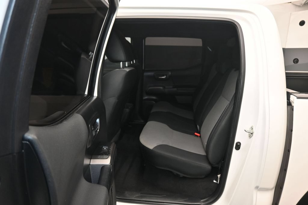 Used 2022 Toyota Tacoma TRD Off-Road RWD image 30