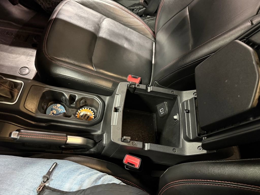 Used 2020 Jeep Wrangler Unlimited Rubicon image 25