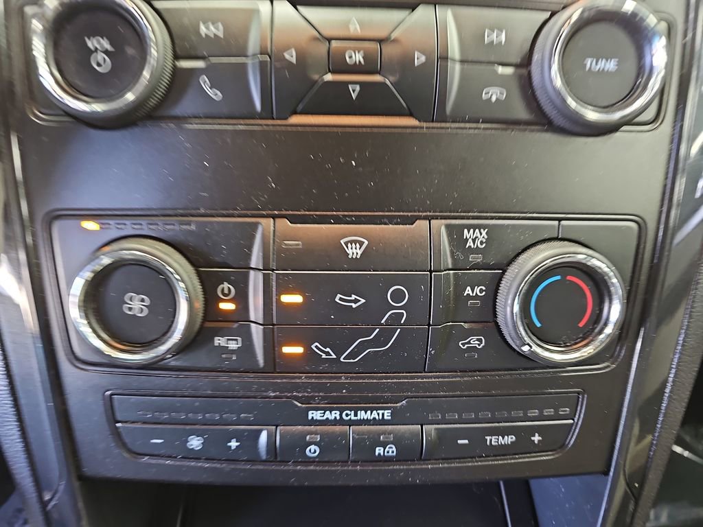 Used 2018 Ford Explorer FWD image 21