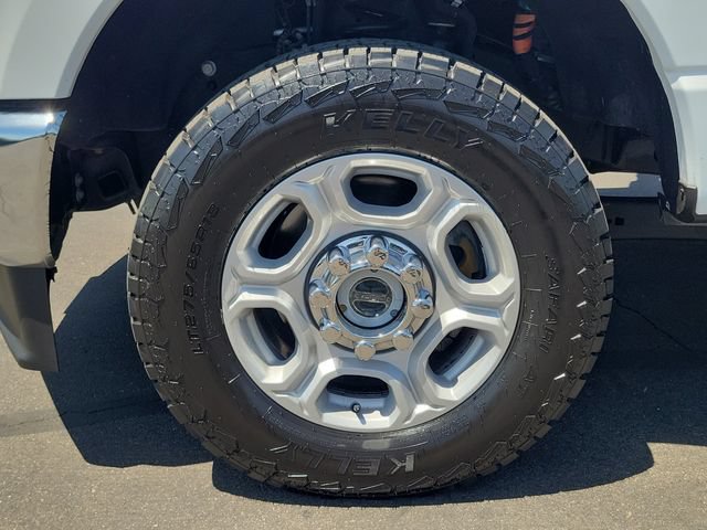 Certified 2025 Ford F250 XLT AWD/4WD image 29
