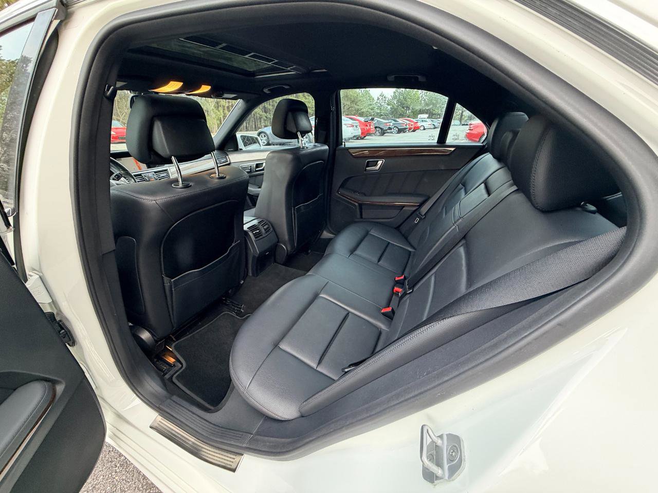 Used 2013 Mercedes-Benz E 350 Sedan image 10