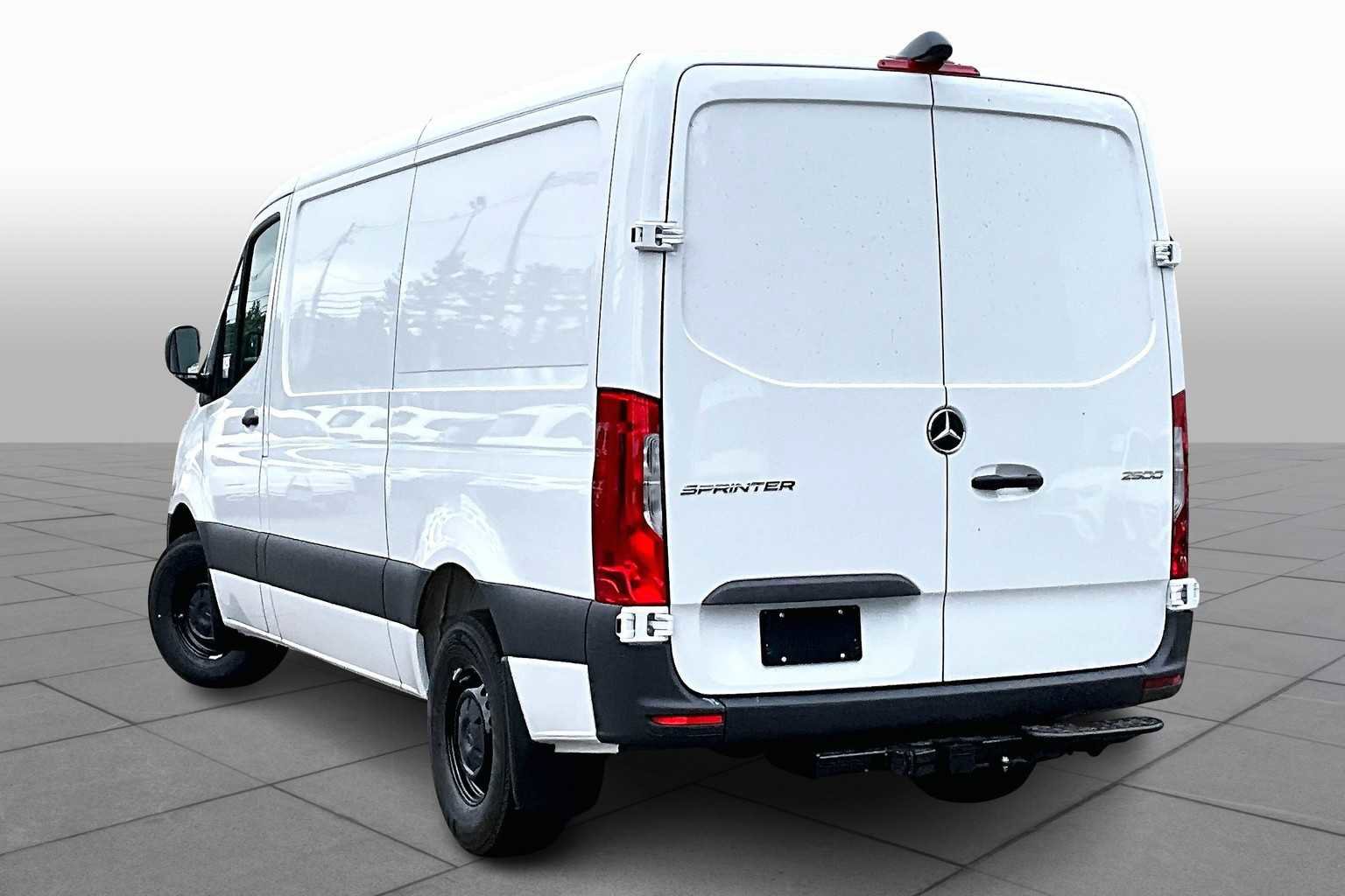 New 2025 Mercedes-Benz Sprinter 2500 image 4