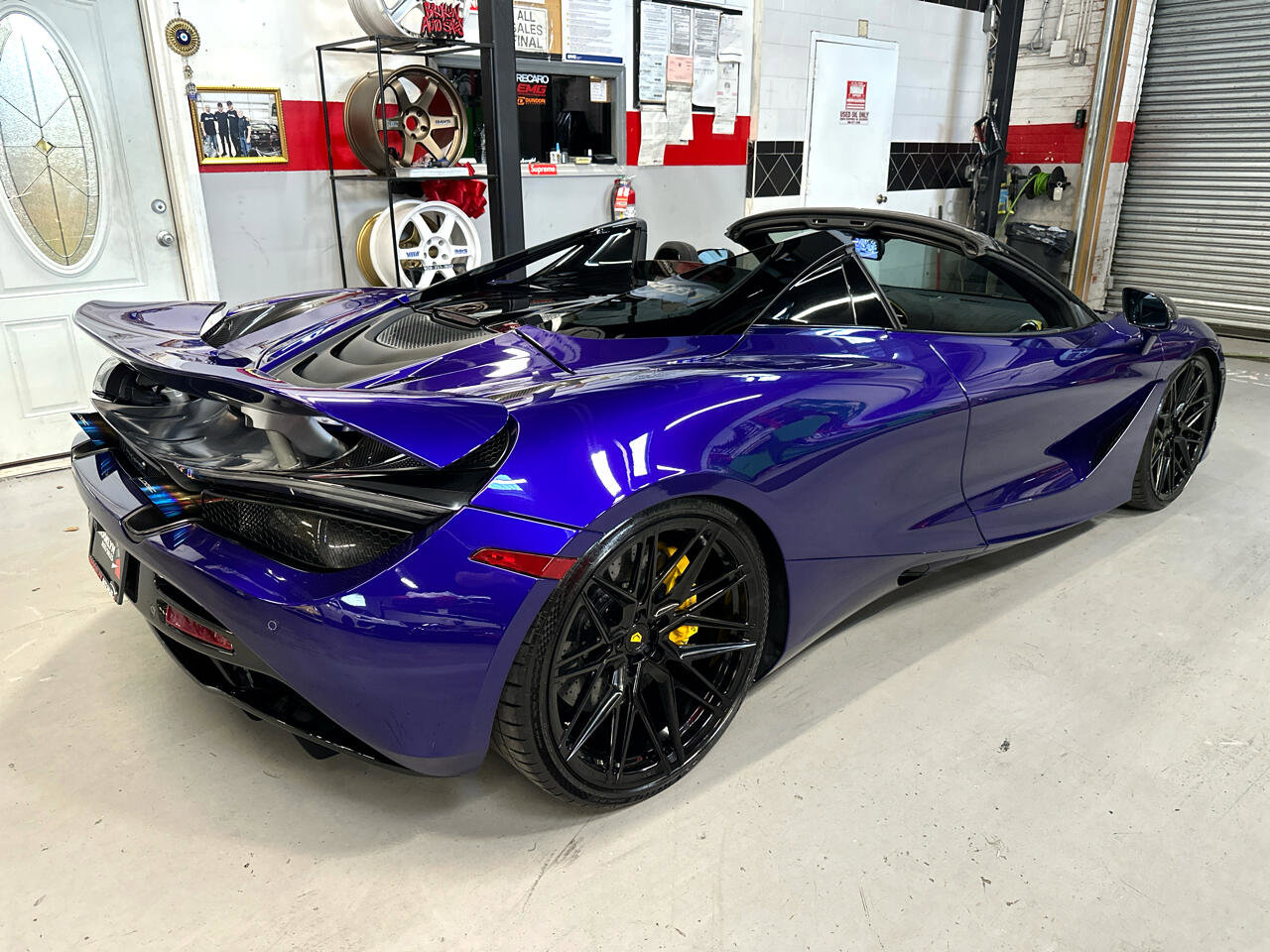 Used 2023 McLaren 720S Performance image 5