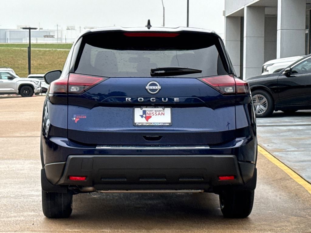 New 2026 Nissan Rogue SV FWD image 8