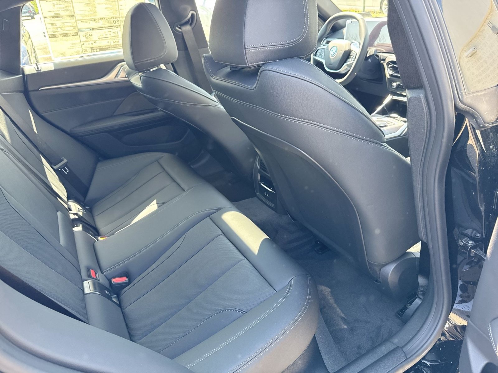 New 2026 BMW i4 xDrive40i w/ Premium Package AWD/4WD image 32