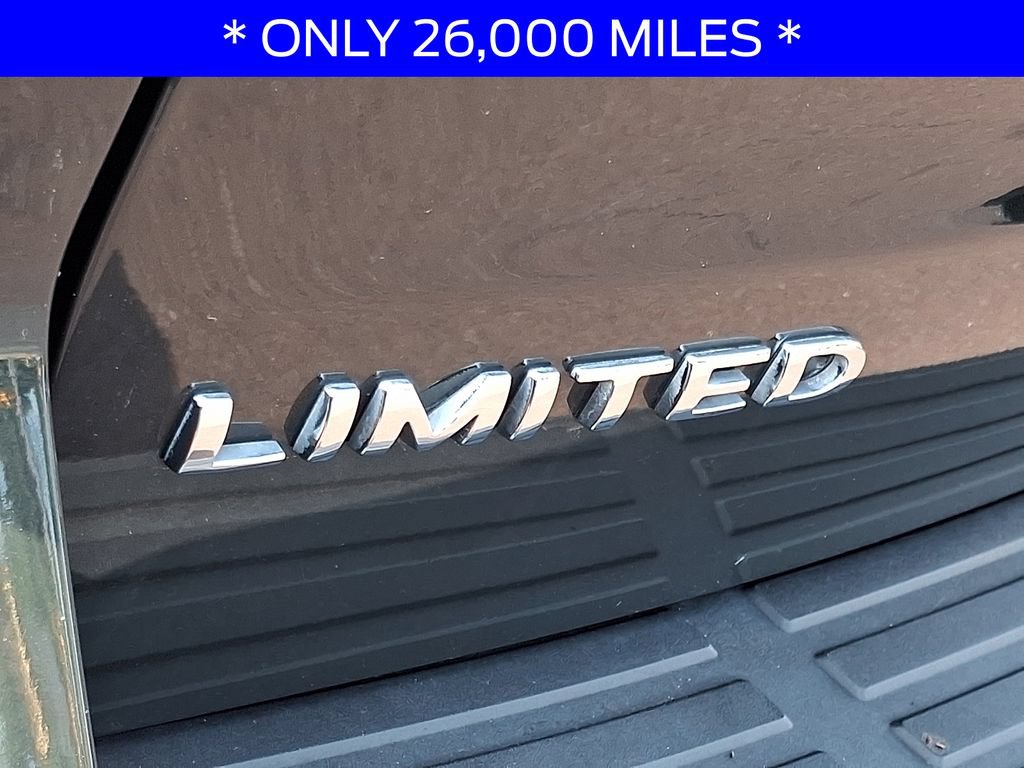 Used 2023 Ford Expedition Limited AWD/4WD image 32