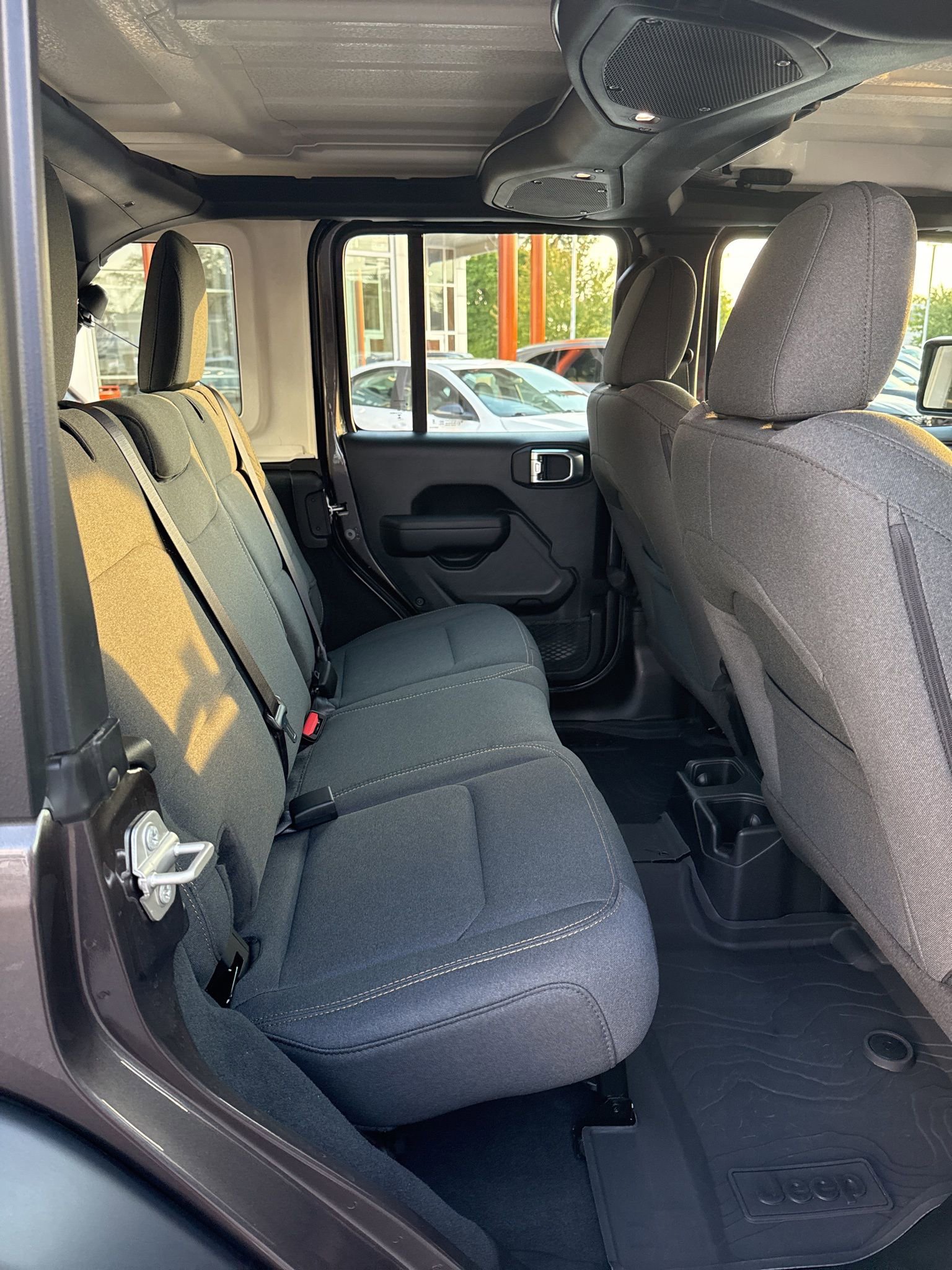 Used 2024 Jeep Wrangler Sport image 22