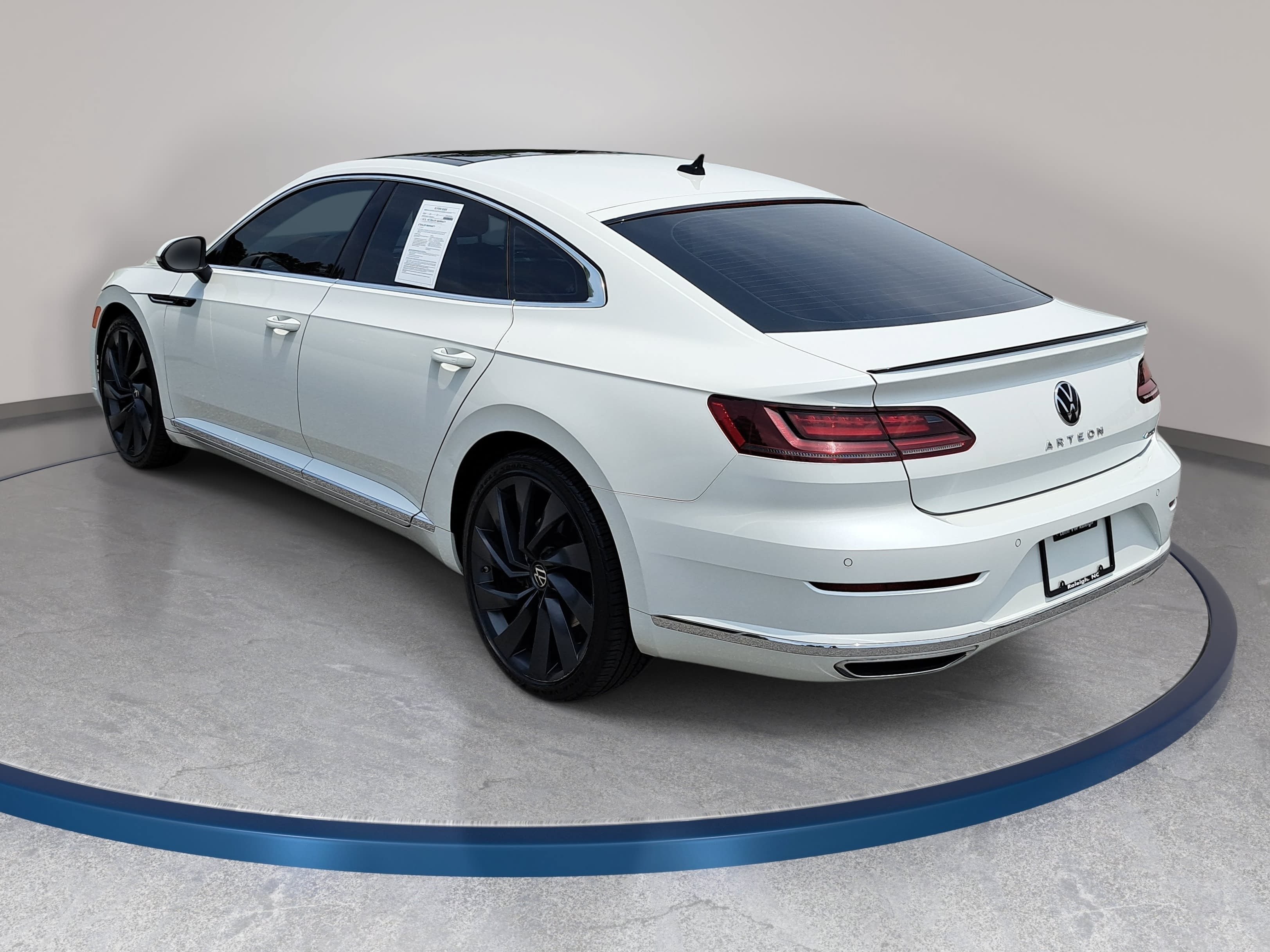 Used 2023 Volkswagen Arteon SEL AWD/4WD image 7