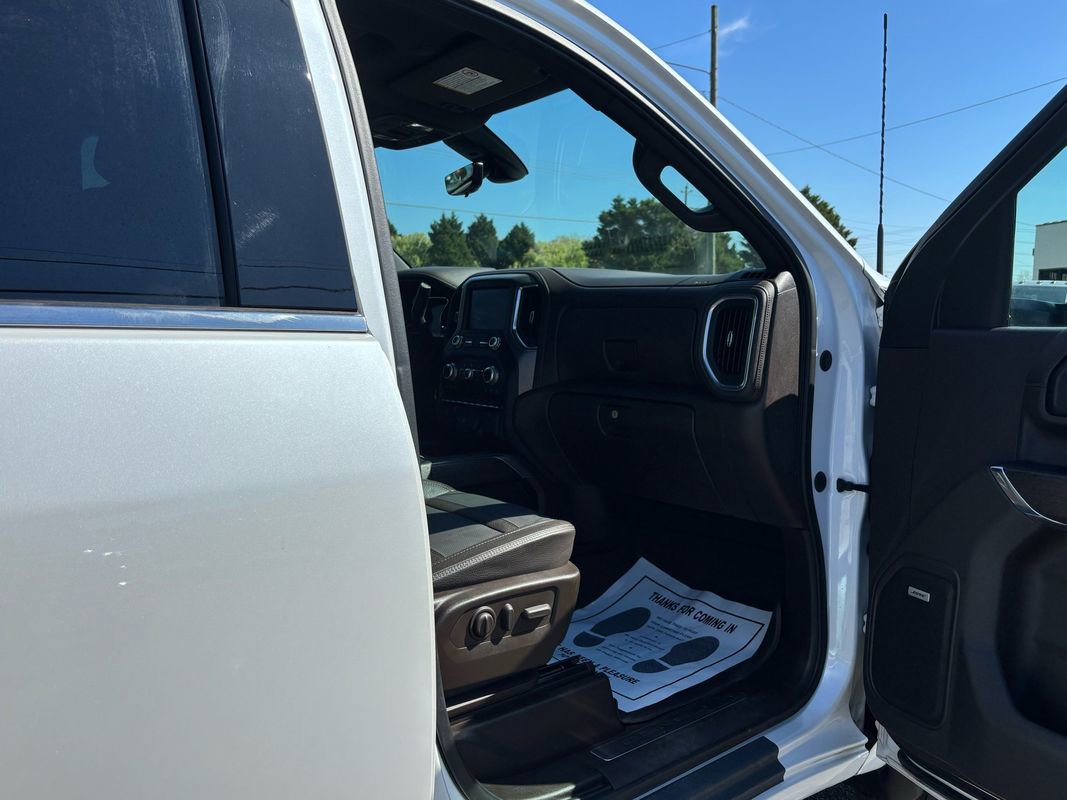 Used 2022 GMC Sierra 2500 Denali w/ Denali Ultimate Package AWD/4WD image 34