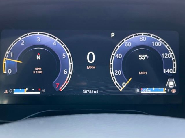 Used 2024 Jeep Grand Cherokee Limited image 11