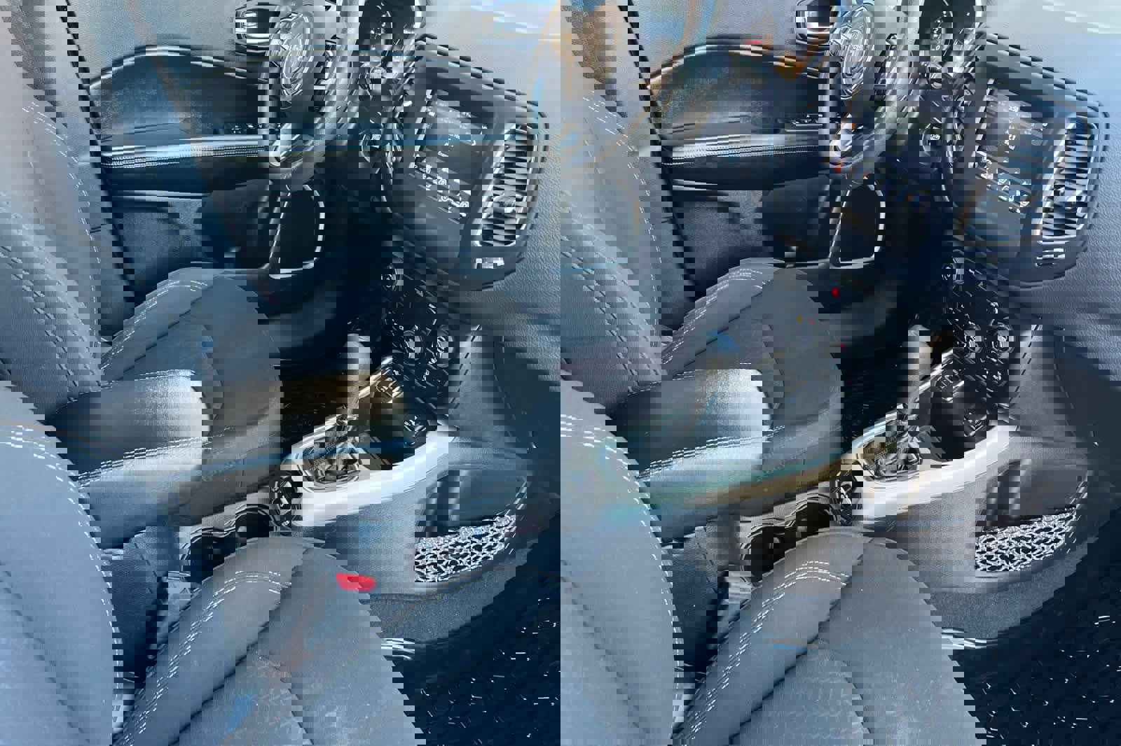 Used 2021 Jeep Compass Sport image 19