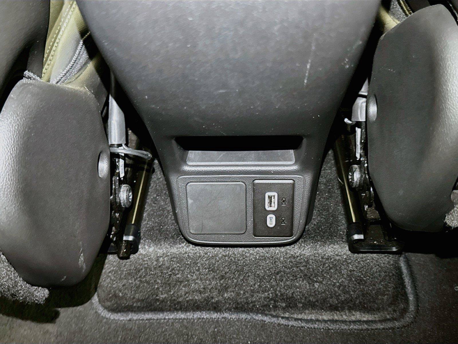 Certified 2025 Buick Encore GX Preferred FWD image 21