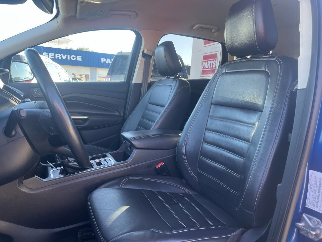 Used 2018 Ford Escape Titanium w/ Ford Safe & Smart Package image 25