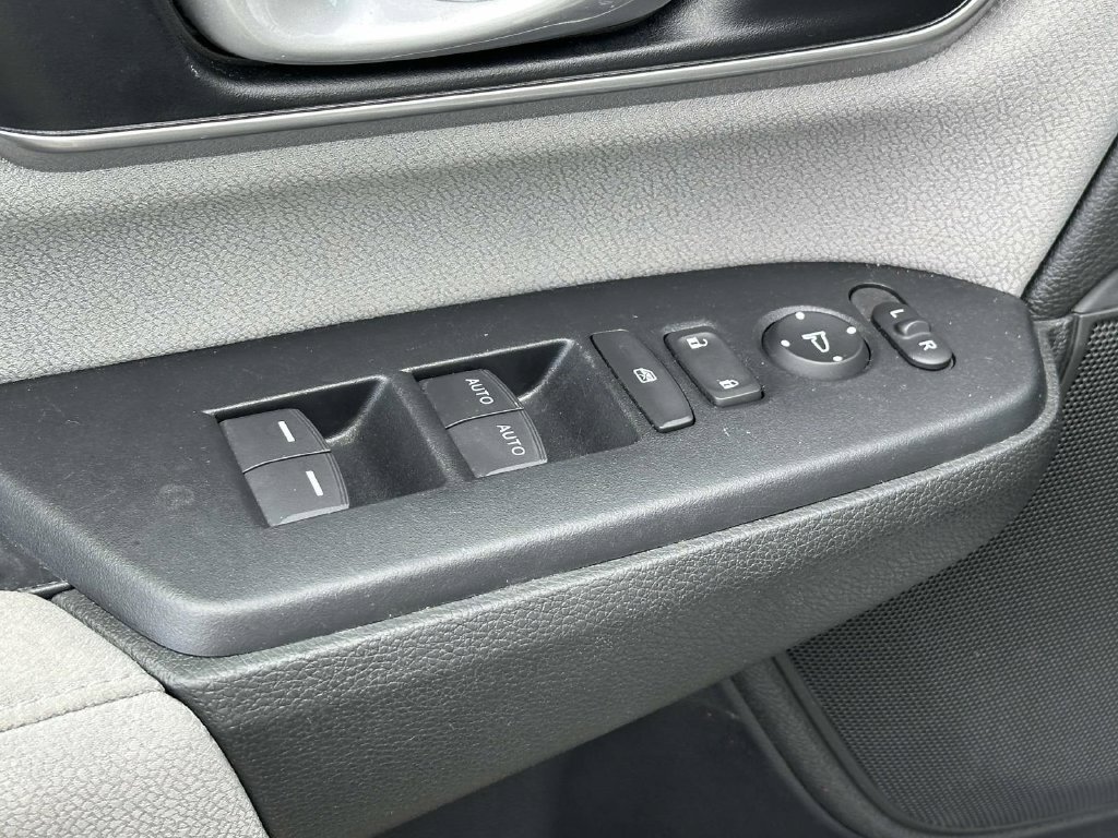 Used 2022 Honda CR-V EX image 16