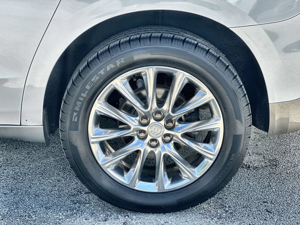 Certified 2018 Buick Enclave Premium w/ Experience Buick Package FWD image 33