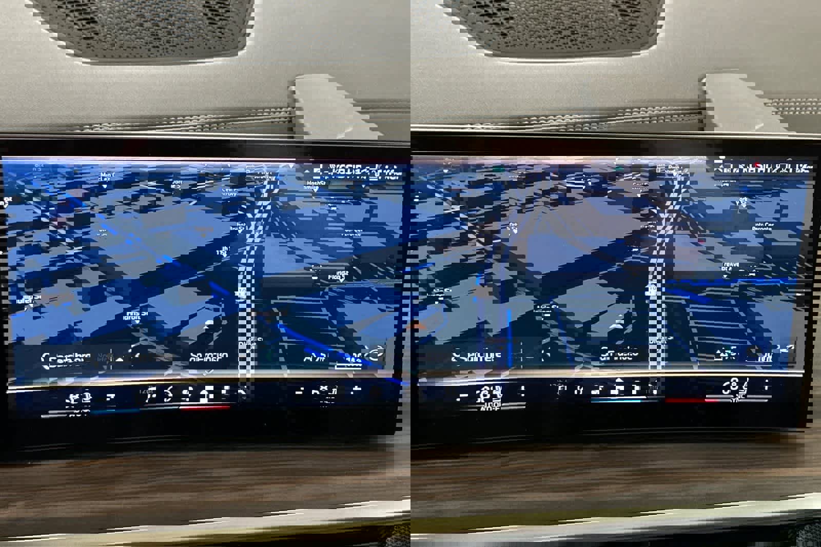 New 2026 BMW X7 xDrive40i image 19