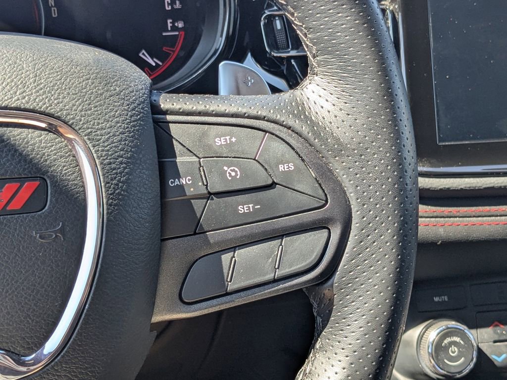 Used 2025 Dodge Durango GT RWD image 25