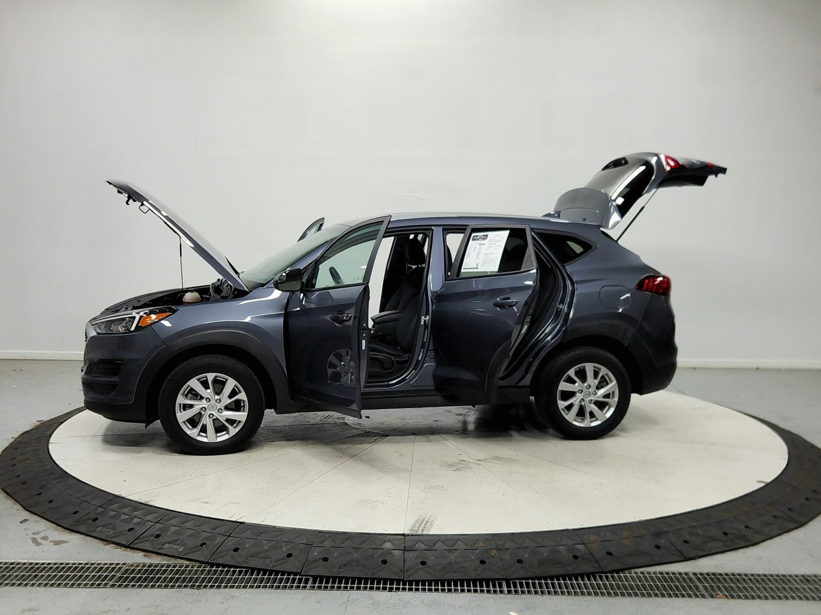 Used 2021 Hyundai Tucson SE FWD image 13