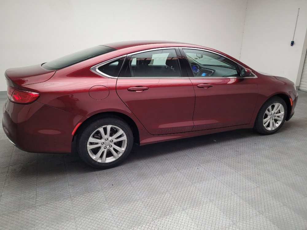 Used 2015 Chrysler 200 Limited FWD image 10