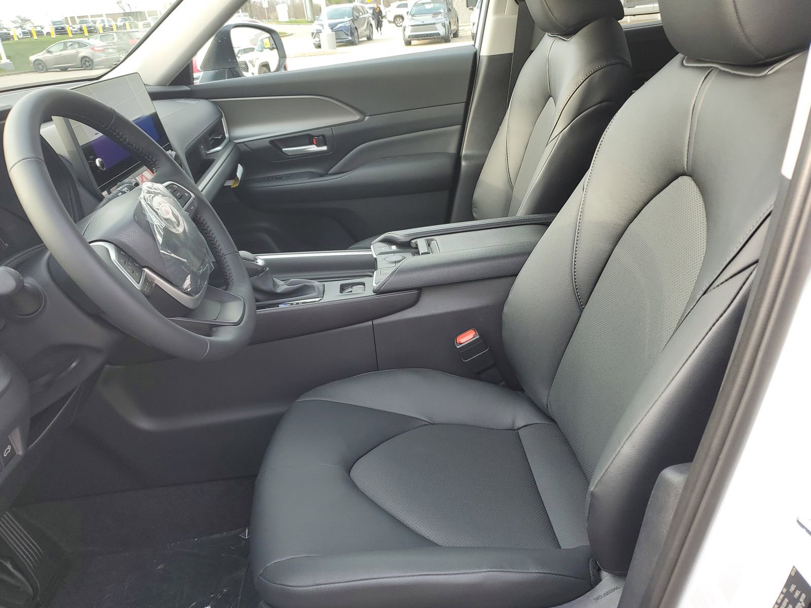 New 2026 Toyota Grand Highlander XLE image 18