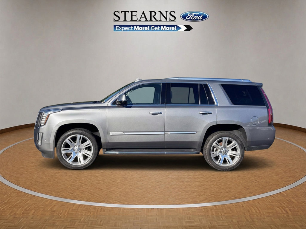 Used 2020 Cadillac Escalade Luxury AWD/4WD image 3