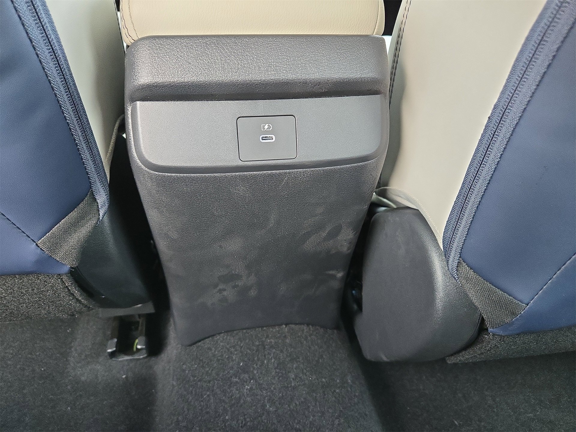 New 2026 Nissan Sentra SL w/ Floor Mat Package image 18