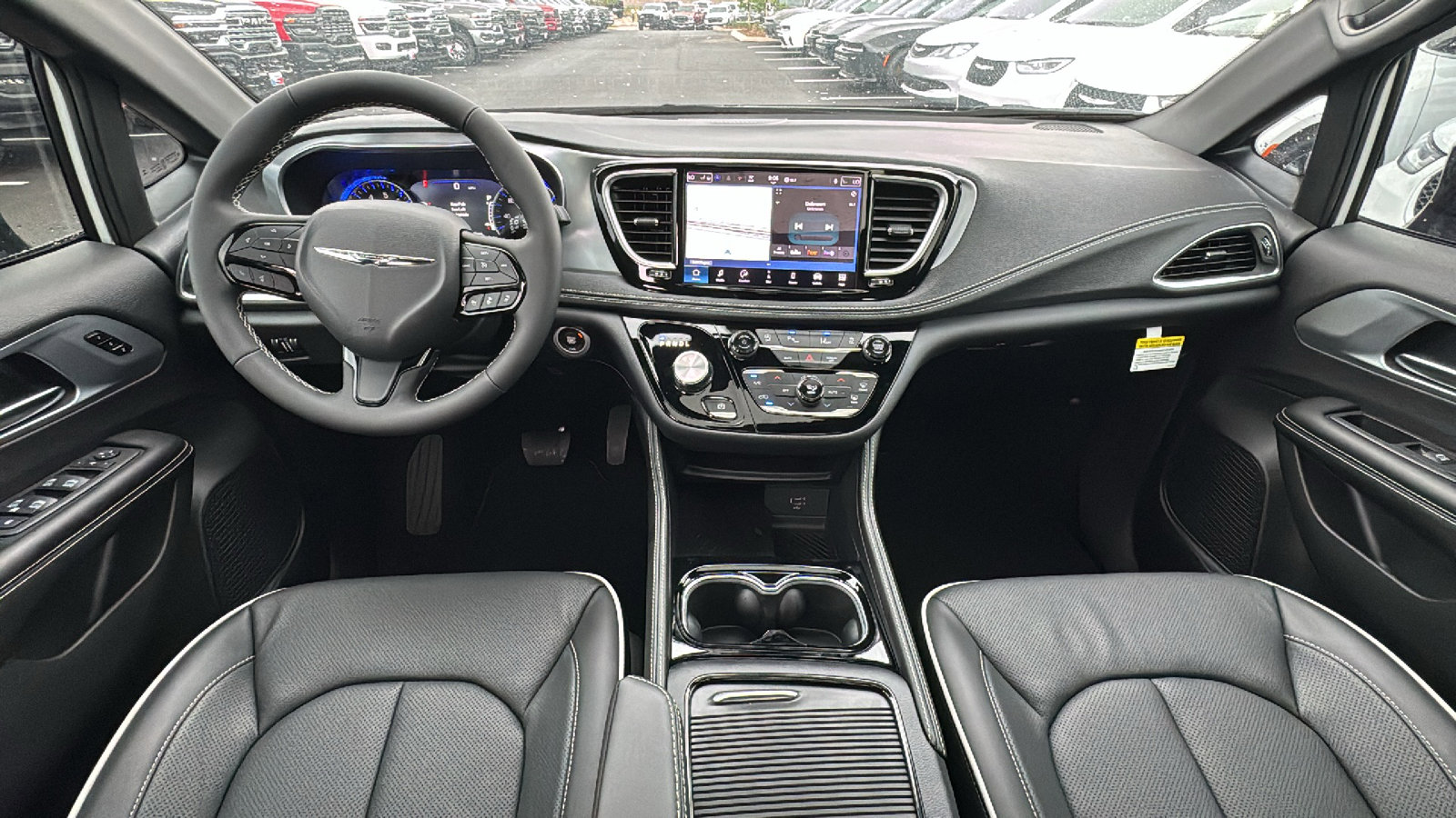 New 2026 Chrysler Pacifica Limited FWD image 17