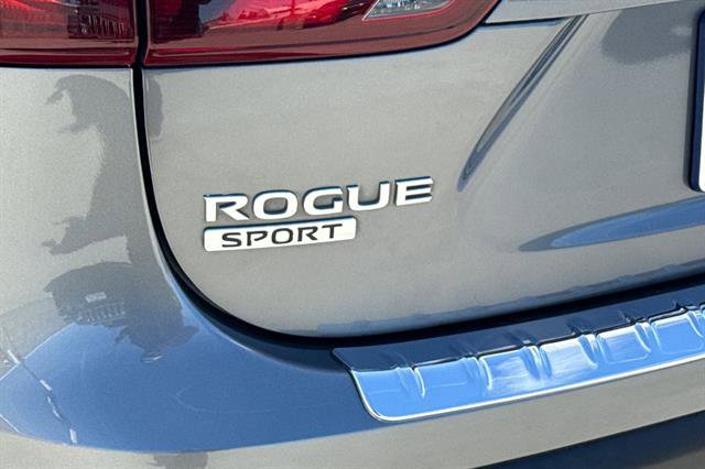 Used 2019 Nissan Rogue Sport S w/ Appearance Package image 30