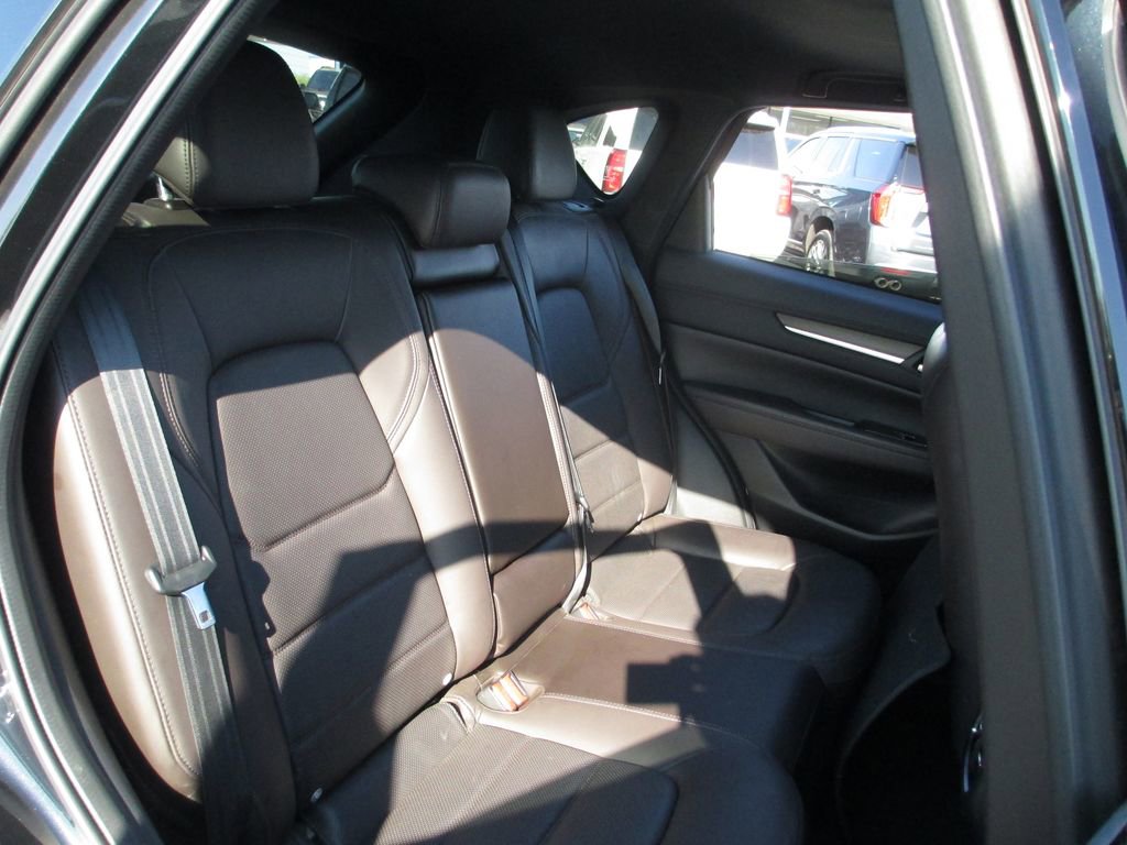 Used 2019 MAZDA CX-5 Signature image 23