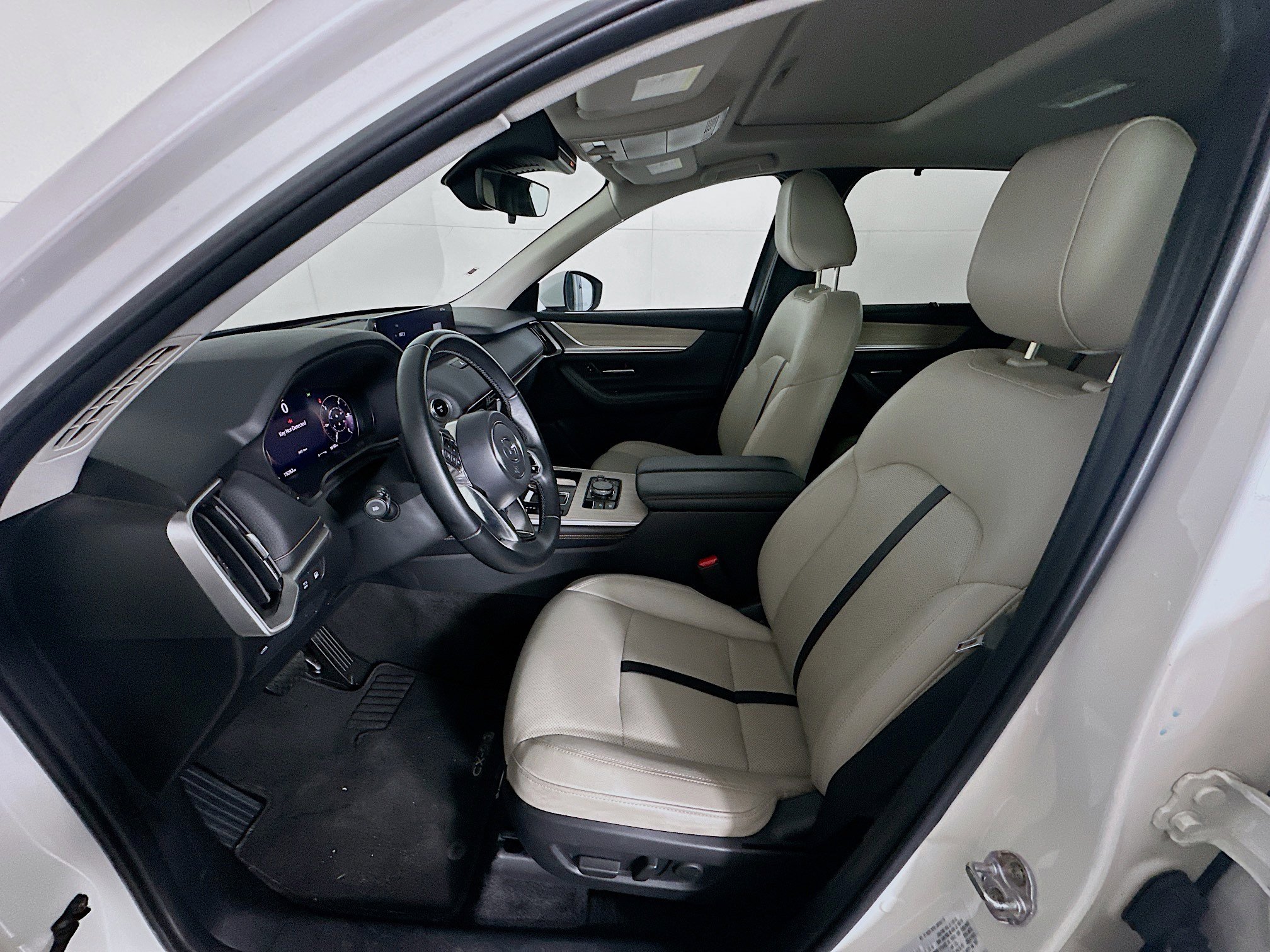 Used 2024 MAZDA CX-90 Plug-In Hybrid w/ Preferred image 13