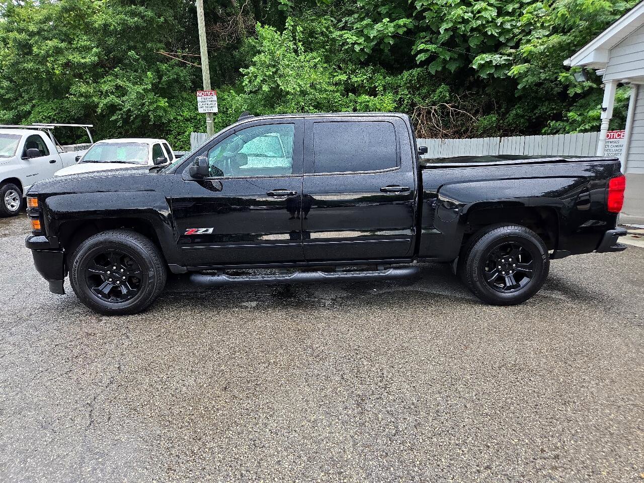 Used 2015 Chevrolet Silverado 1500 LTZ Z71 w/ Midnight Edition image 2