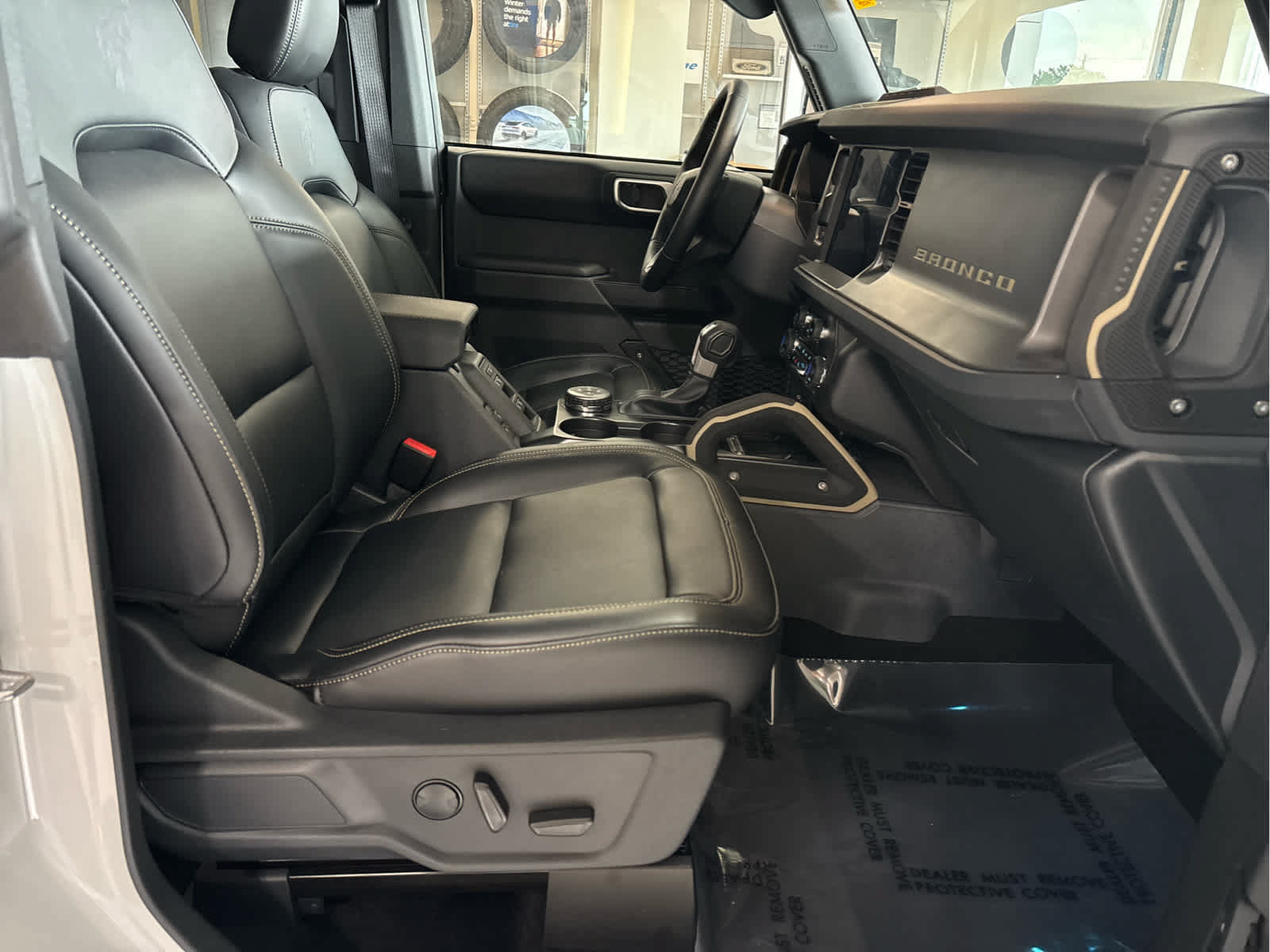 Certified 2026 Ford Bronco Badlands AWD/4WD image 43