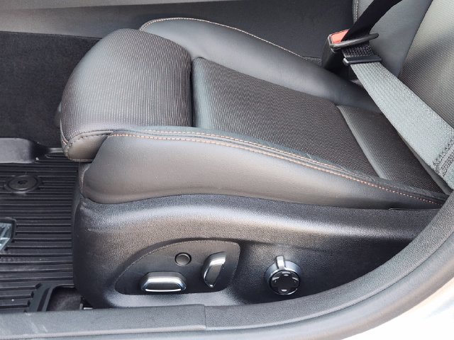 Used 2026 Cadillac CT5 V w/ Technology Package RWD image 28