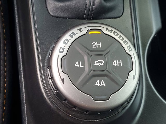 Certified 2023 Ford Bronco Badlands w/ Sasquatch Package image 34