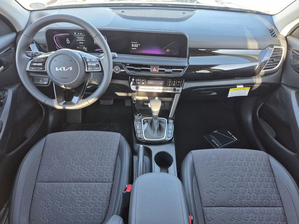 New 2026 Kia Seltos S image 13