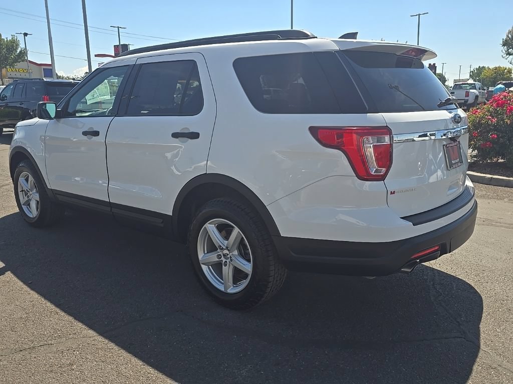 Used 2018 Ford Explorer 4WD w/ Class II Trailer Tow Package image 5