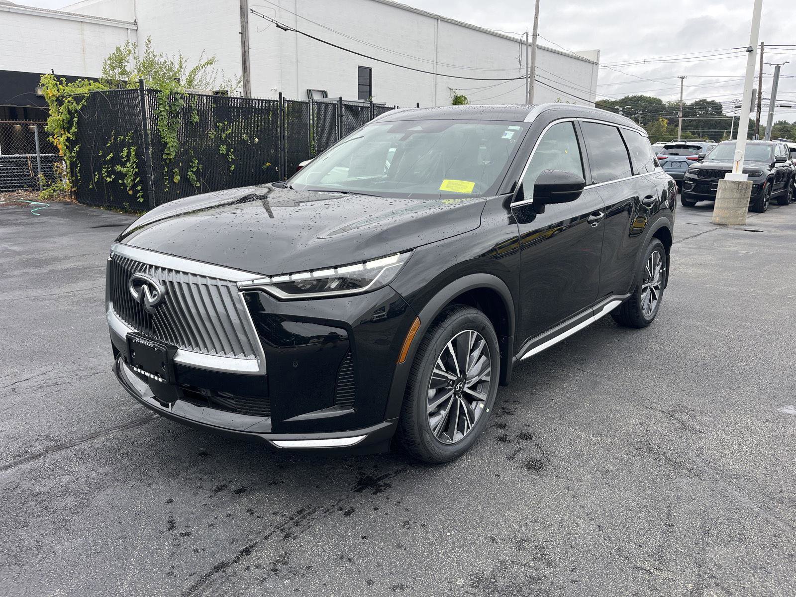 New 2026 INFINITI QX60 Luxe w/ Cargo Package image 7